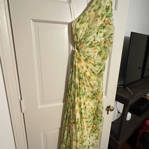 Mango Floral One-Shoulder Dress - Picture 9 of 10